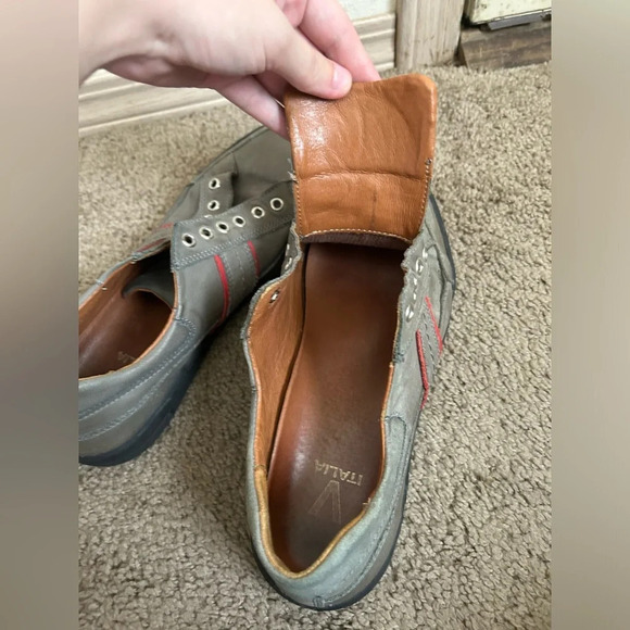 V ITALIA Men's Armando Soft Leather Sneaker Shoes Gray/red Size 41 (8) Lace up - Picture 13 of 15